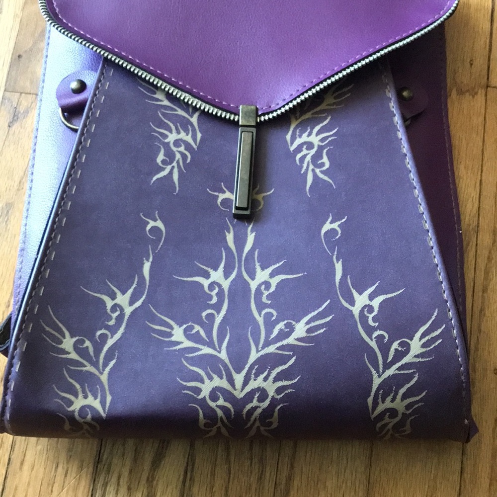 gorgeous backpack - Picture 2 of 12
